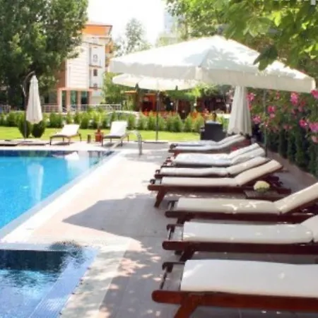 Pasific Holiday Aparthotel *